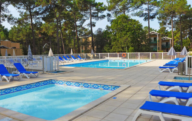 Les Grands Pins - Photo 1